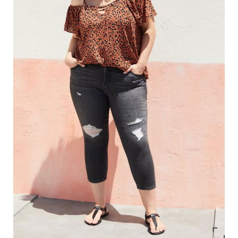 Torrid Women's Dark Gray Crop Bombshell Skinny Super Soft High Rise Size 10